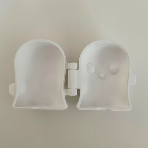 Stencil holder
